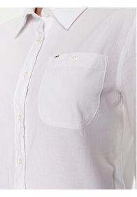 Lee Koszula L47AVSLJ 112330440 Biały Regular Fit. Kolor: biały. Materiał: bawełna, len