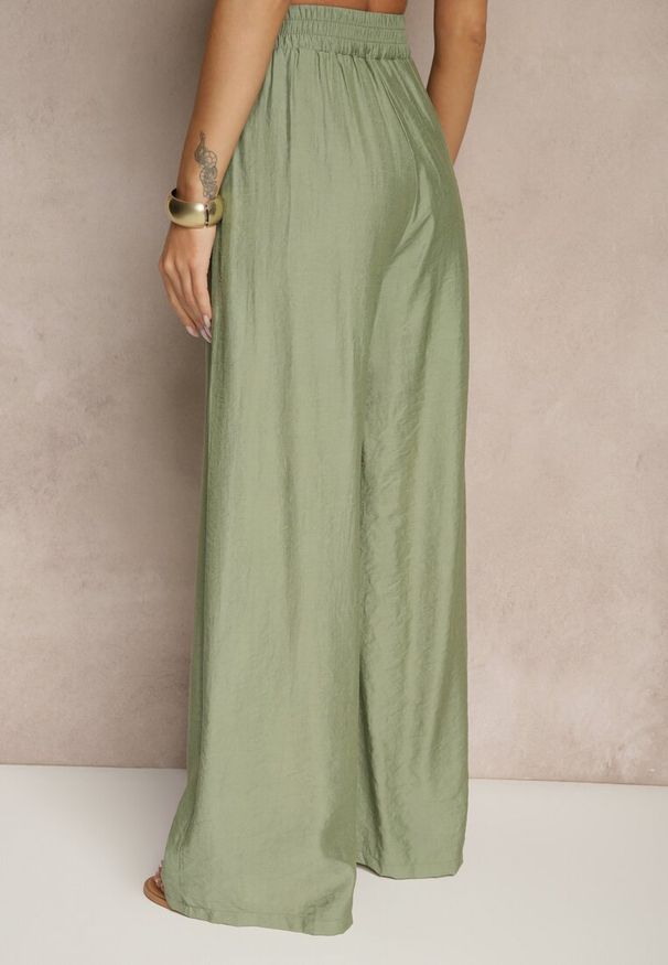 Renee - Zielone Spodnie Palazzo High Waist z Szeroką Nogawką i Gumką w Talii Jenarielis. Okazja: na co dzień. Stan: podwyższony. Kolor: zielony. Styl: casual