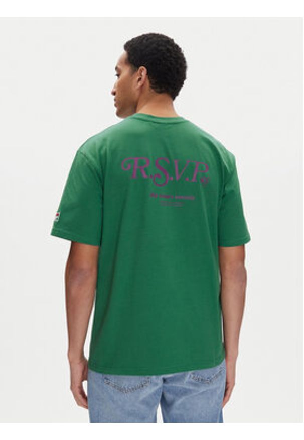 Fila T-Shirt Lengeweg FAM0907 Zielony Regular Fit. Kolor: zielony. Materiał: bawełna