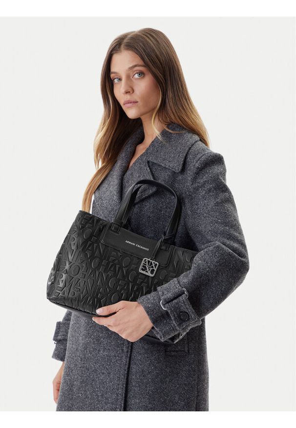 Armani Exchange Torebka XW001222 AF15774 UC001 Czarny. Kolor: czarny. Materiał: skórzane