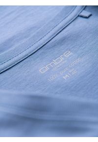 Ombre Clothing - Klasyczna męska bawełniana koszulka z dekoltem w serek BASIC – niebieska V20 - Rozmiar: L. Typ kołnierza: dekolt w serek. Kolor: niebieski. Materiał: bawełna. Styl: klasyczny #5