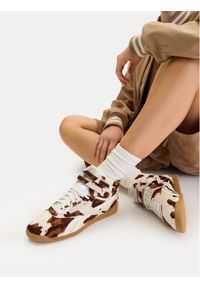 Reebok Sneakersy EO-F/S HI 100263870 Écru. Kolor: kremowy. Materiał: skóra #1