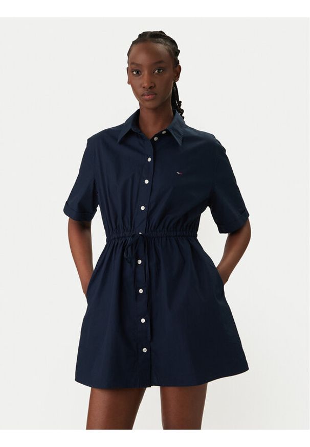 Tommy Jeans Sukienka koszulowa DW0DW20617 Granatowy Regular Fit. Kolor: niebieski. Materiał: bawełna. Typ sukienki: koszulowe