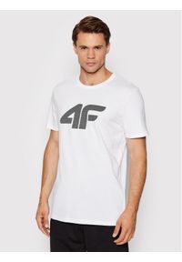 4f - 4F T-Shirt H4L22-TSM353 Biały Regular Fit. Kolor: biały. Materiał: bawełna