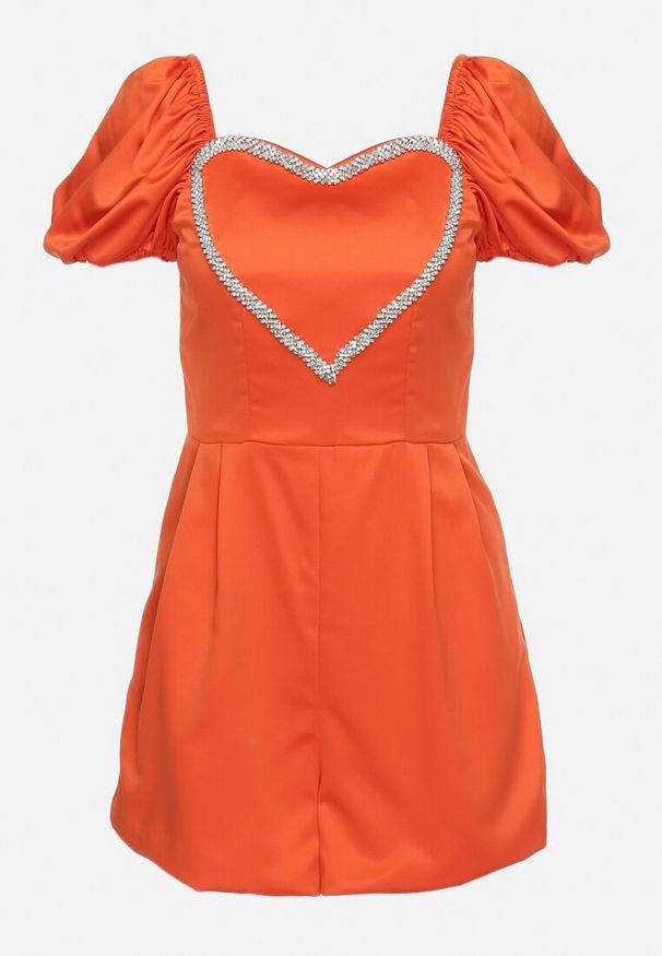 Born2be - Pomarańczowy Krótki Kombinezon ze Zdobieniem z Cyrkonii w Kształcie Serca Nanthelle. Kolor: pomarańczowy. Długość: krótkie. Wzór: aplikacja