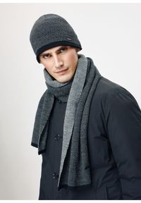 Ochnik - Czarna klasyczna czapka męska zimowa. Kolor: czarny. Materiał: akryl. Sezon: zima. Styl: klasyczny #1