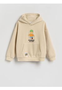 Reserved - Bluza z kapturem Stumble Guys - beżowy. Typ kołnierza: kaptur. Kolor: beżowy. Materiał: bawełna, dzianina #1