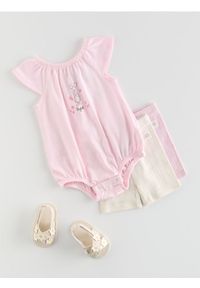 Reserved - Bawełniane body Kubuś Puchatek - pastelowy róż. Kolor: różowy. Materiał: bawełna. Wzór: motyw z bajki