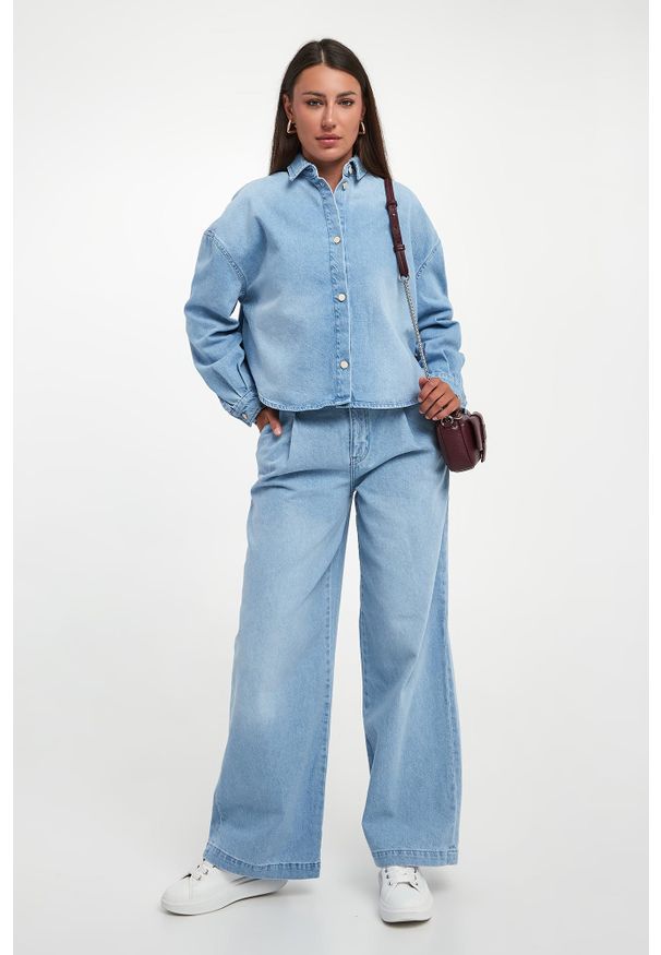 Armani Exchange - Koszula damska jeansowa ARMANI EXCHANGE. Materiał: jeans