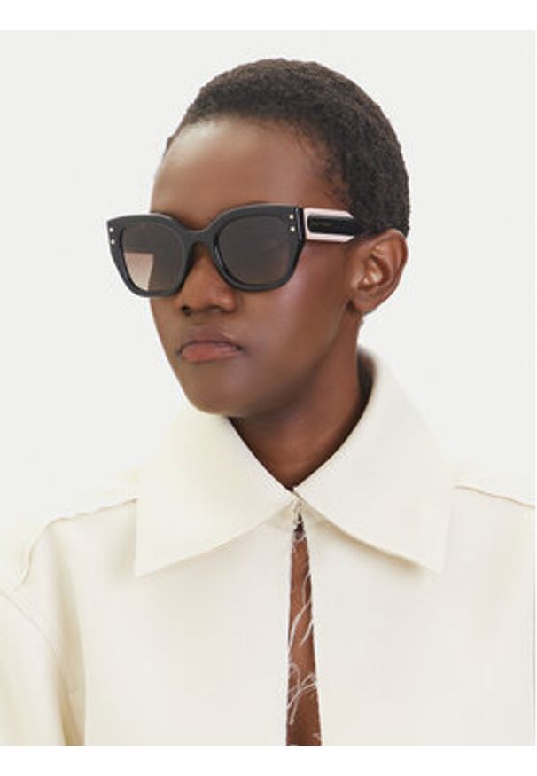 Carolina Herrera Okulary przeciwsłoneczne HER 0312/S 208073 Czarny. Kolor: czarny