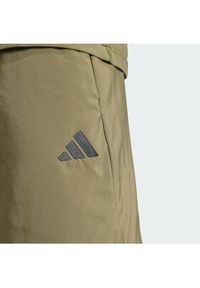 Adidas - adidas Szorty sportowe Essentials Small Logo Chelsea JF1113 Zielony Regular Fit. Kolor: zielony. Materiał: syntetyk. Styl: sportowy #4