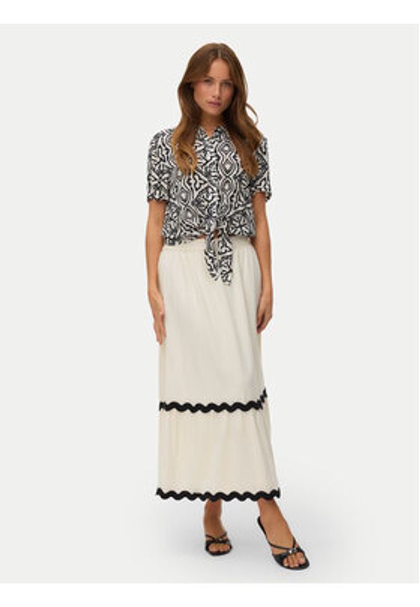 Vero Moda Koszula Menny 10303694 Czarny Relaxed Fit. Kolor: czarny. Materiał: wiskoza