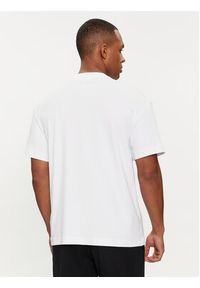 Calvin Klein T-Shirt Nano Logo K10K112487 Biały Regular Fit. Kolor: biały. Materiał: bawełna #2