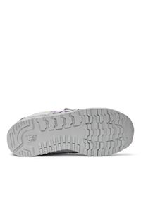 Sneakersy dziecięce szare New Balance PV500WNG. Kolor: szary. Materiał: zamsz, syntetyk. Szerokość cholewki: normalna. Model: New Balance 996 #2