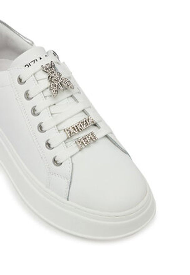 Patrizia Pepe Sneakersy PPJ302 30 Biały. Kolor: biały. Materiał: skóra