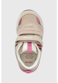 Geox sneakersy skórzane dziecięce kolor beżowy. Nosek buta: okrągły. Zapięcie: rzepy. Kolor: beżowy. Materiał: skóra #3