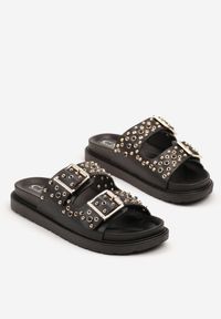 Born2be - Czarne Klapki z Paskami z Klamrami Zdobione Ćwiekami Reazira. Okazja: na co dzień. Kolor: czarny. Materiał: jeans. Wzór: aplikacja. Sezon: lato. Obcas: na płaskiej podeszwie. Styl: rockowy, casual #5