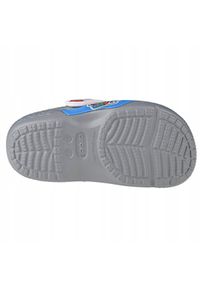 Klapki Crocs Fun Lab Paw Patrol Clog 206276-007 szare wielokolorowe. Kolor: wielokolorowy, szary. Materiał: materiał, syntetyk. Wzór: kolorowy. Sezon: lato. Styl: wakacyjny #2