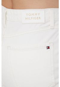 TOMMY HILFIGER - Tommy Hilfiger jeansy damskie high waist. Stan: podwyższony. Kolor: biały. Wzór: haft #4