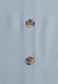 Renee - Jasnoniebieska Trapezowa Sukienka Midi bez Rękawów z Wiązanym Paskiem Ajana. Kolor: niebieski. Materiał: materiał. Długość rękawa: bez rękawów. Typ sukienki: trapezowe. Długość: midi #6