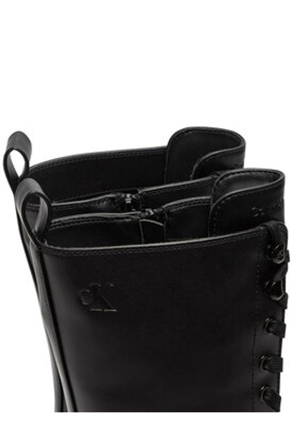 Calvin Klein Trapery YW0YW01544 Czarny. Kolor: czarny. Materiał: skóra