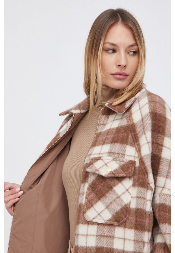 Woolrich Kurtka wełniana kolor brązowy przejściowa. Okazja: na co dzień. Kolor: brązowy. Materiał: wełna. Styl: casual