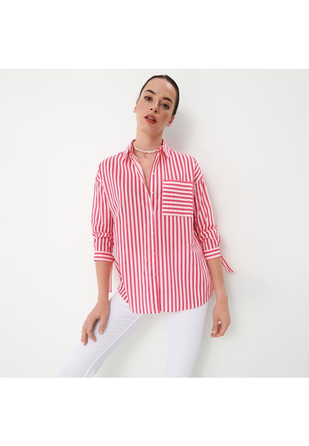 Mohito - Bawełniana koszula w paski - Różowy. Kolor: różowy. Materiał: bawełna. Wzór: paski