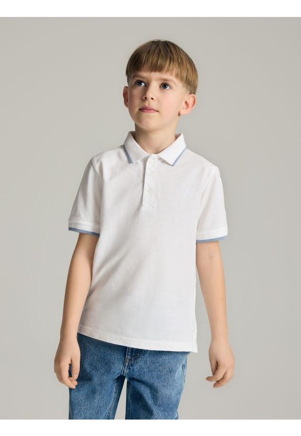 Reserved - Koszulka polo - biały. Typ kołnierza: polo. Kolor: biały. Materiał: dzianina