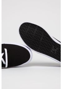 DC Tenisówki damskie kolor czarny. Nosek buta: okrągły. Zapięcie: sznurówki. Kolor: czarny. Materiał: guma. Obcas: na platformie #2