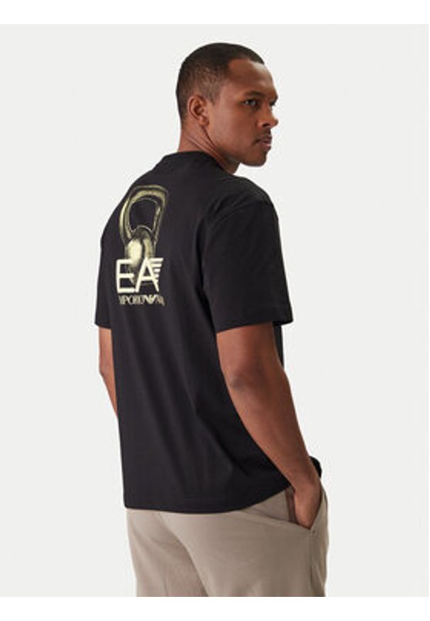EA7 Emporio Armani T-Shirt 7M001402 AF22264 UC001 Czarny Regular Fit. Kolor: czarny. Materiał: bawełna