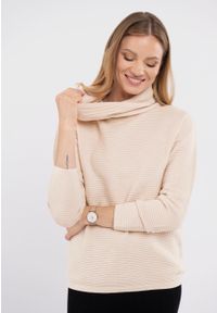 Volcano - Prążkowany golf S-LISE. Okazja: na co dzień. Typ kołnierza: golf. Kolor: beżowy. Materiał: prążkowany. Wzór: jednolity. Styl: klasyczny, casual #1