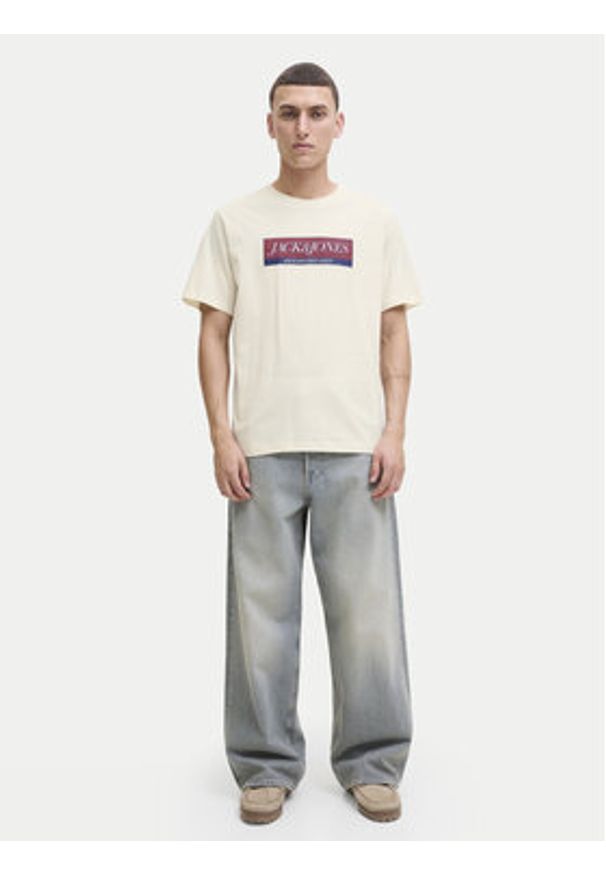 Jack & Jones T-Shirt Rinwood 12283628 Écru Regular Fit. Materiał: bawełna