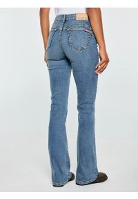 Big-Star - jeansy damskie bootcut niebieskie anela 488. Stan: podwyższony. Kolor: niebieski. Sezon: lato. Styl: klasyczny #6