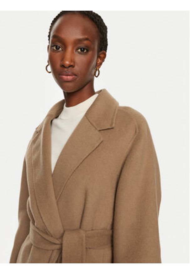 TOMMY HILFIGER - Tommy Hilfiger Płaszcz wełniany WW0WW43603 Brązowy Regular Fit. Kolor: brązowy. Materiał: wełna, syntetyk