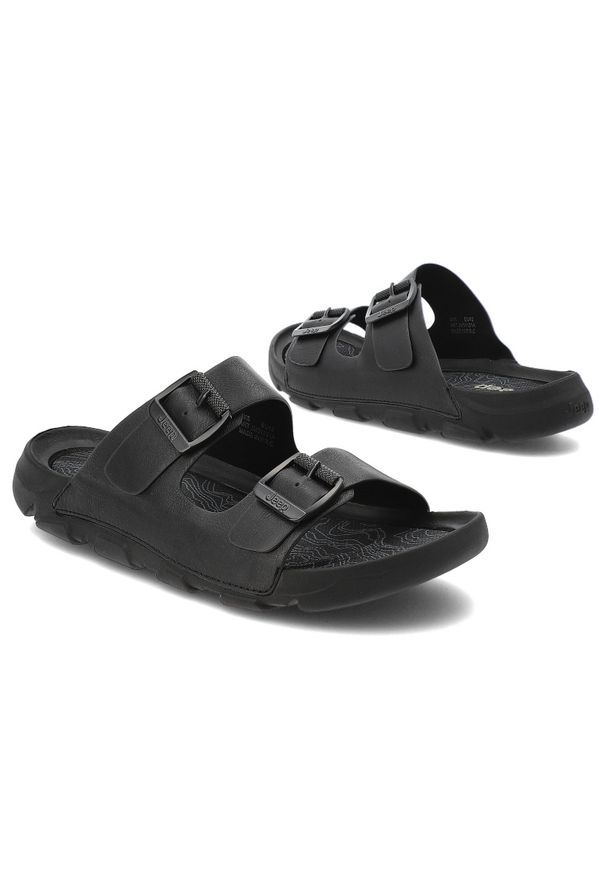 Klapki męskie Jeep, na platformie profilowane klasyczne z klamrami sportowe i codzienne, czarne, JM51131A-062. Okazja: na co dzień. Kolor: czarny. Obcas: na platformie. Styl: sportowy, klasyczny, casual