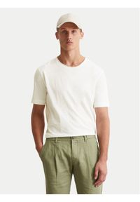 Marc O'Polo T-Shirt 536 2176 51270 Écru Regular Fit. Typ kołnierza: polo. Materiał: bawełna