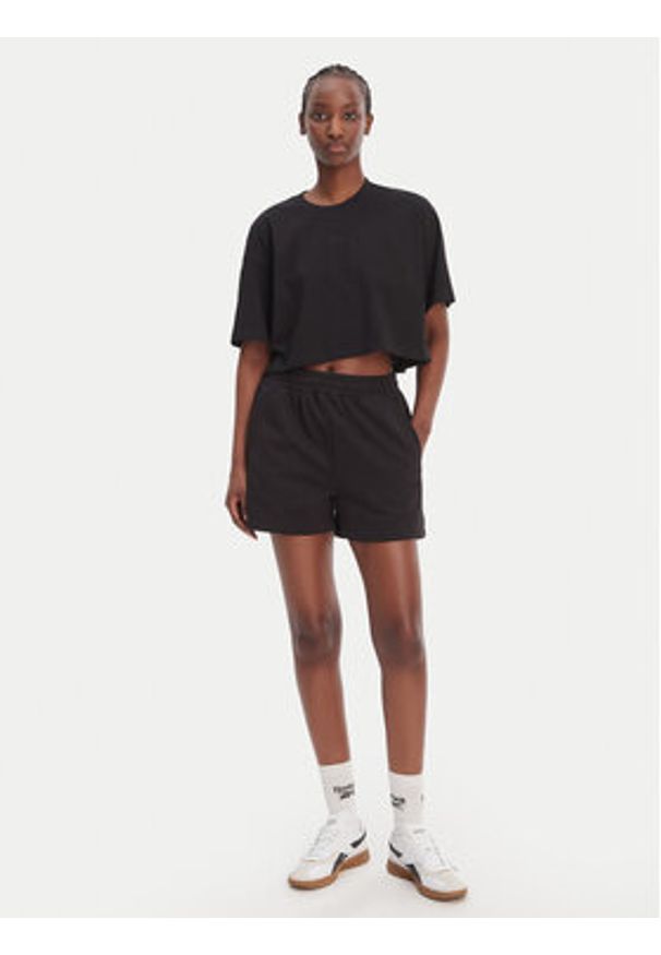 Reebok T-Shirt Reebok x Ewa Chodakowska Olka RK25612CCW Czarny Relaxed Fit. Kolor: czarny. Materiał: bawełna