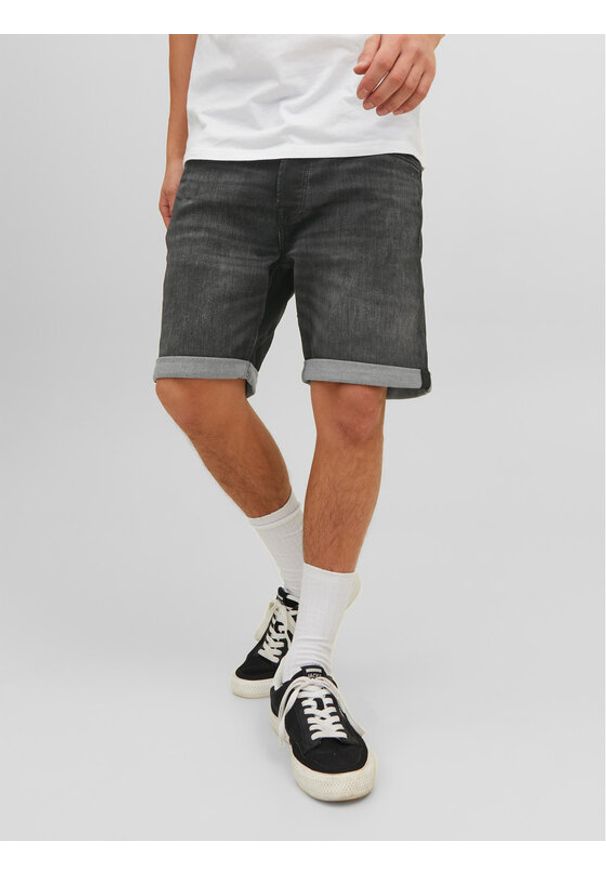 Jack & Jones - Jack&Jones Szorty jeansowe Rick 12223681 Szary Regular Fit. Kolor: szary. Materiał: bawełna, jeans