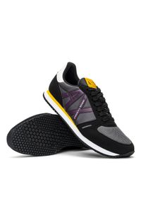 Sneakersy męskie czarne Armani Exchange Retro Runner XUX017 XCC68 K584. Kolor: czarny