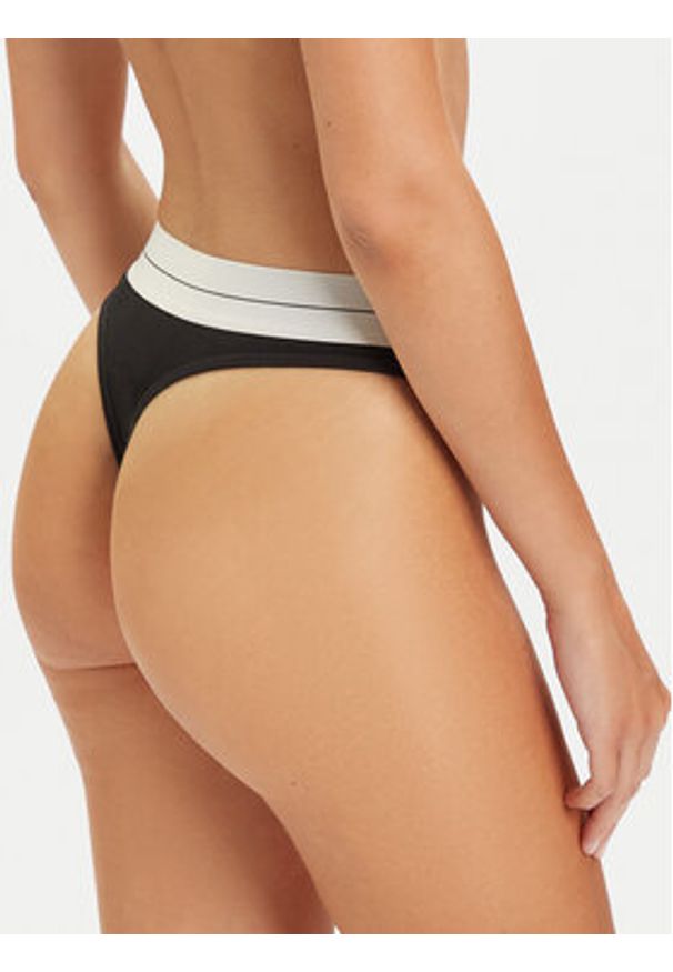 Karl Lagerfeld - KARL LAGERFELD Stringi A1W47095 Czarny. Kolor: czarny. Materiał: bawełna