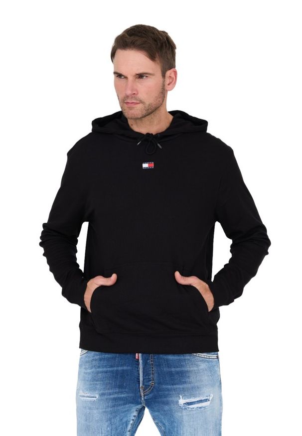 Tommy Jeans - TOMMY JEANS Czarna bluza z kapturem. Typ kołnierza: kaptur. Kolor: czarny