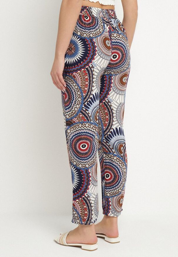 Born2be - Niebiesko-Brązowe Bawełniane Spodnie o Szerokim Kroju z Wysokim Stanem ze Wzorem Boho Zarrive. Okazja: na co dzień. Stan: podwyższony. Kolor: niebieski. Materiał: bawełna. Styl: boho