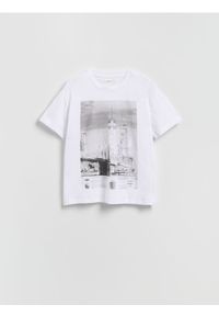 Reserved - T-shirt z nadrukami - biały. Kolor: biały. Materiał: bawełna, dzianina. Wzór: nadruk