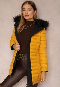 Renee - Czarno-Żółta Kurtka Dwustronna Pikowana z Kapturem z Futerkiem Armenia. Okazja: na co dzień. Typ kołnierza: kaptur. Kolor: czarny. Materiał: futro. Sezon: zima. Styl: casual, elegancki