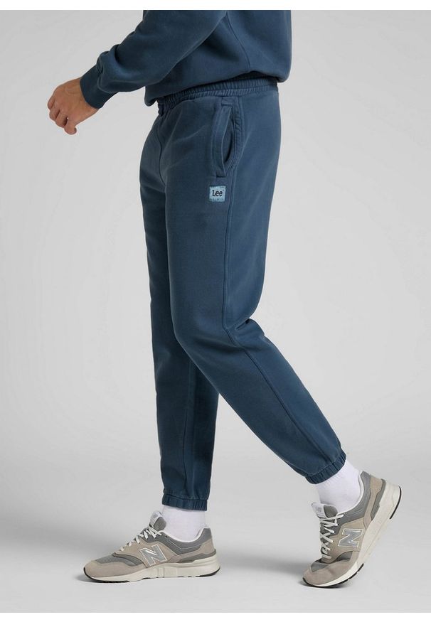 Lee - LEE SWEAT PANT MĘSKIE SPODNIE DRESOWE DRESY MARINE L74LTJ54 112322435. Materiał: dresówka. Styl: marine