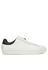 Guess Sneakersy FMTNOL FAB12 Biały. Kolor: biały. Materiał: skóra