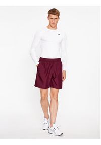 Under Armour Szorty sportowe Ua Woven Graphic Shorts 1370388 Bordowy Loose Fit. Kolor: czerwony. Materiał: syntetyk. Styl: sportowy