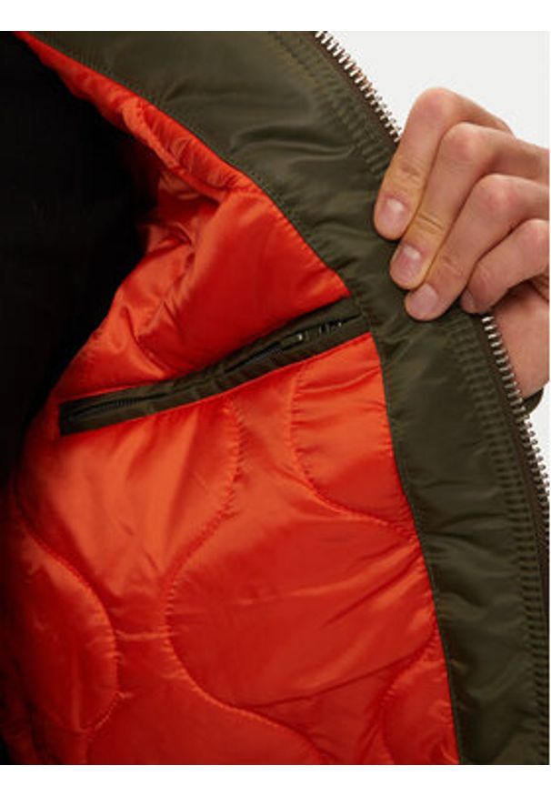 Schott NYC Kurtka bomber 210100RS Zielony Regular Fit. Kolor: zielony. Materiał: syntetyk