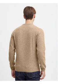 Casual Friday Sweter 20503970 Beżowy Regular Fit. Okazja: na co dzień. Kolor: beżowy. Materiał: wełna. Styl: casual