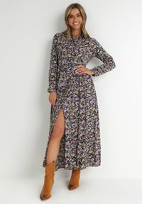 Born2be - Fioletowa Sukienka Sereileh. Kolor: fioletowy. Długość rękawa: długi rękaw. Wzór: kolorowy, kwiaty. Typ sukienki: koszulowe. Długość: maxi #1